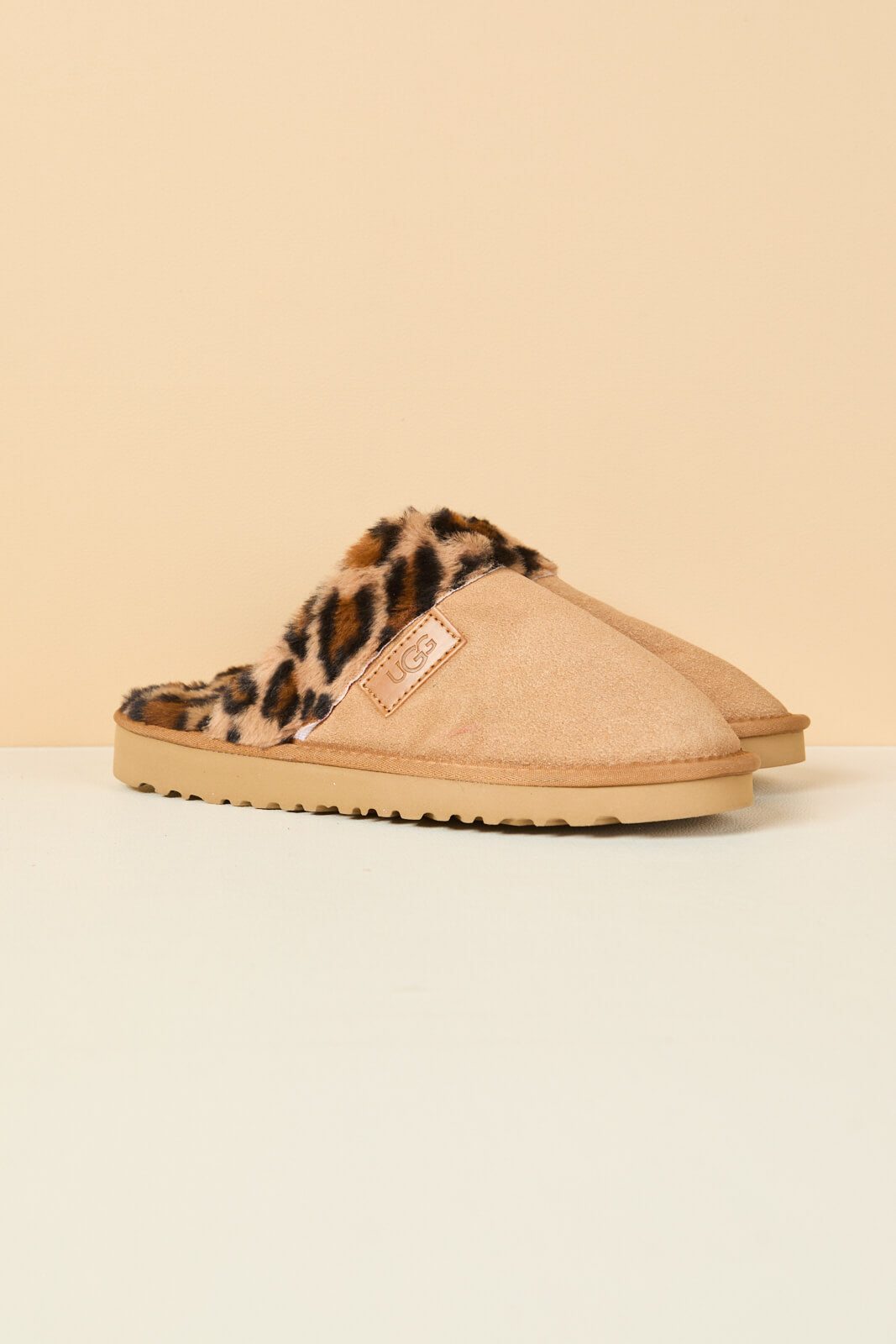UGG Wild Whisper Animal Wool-Lined Slipper - Chestnut