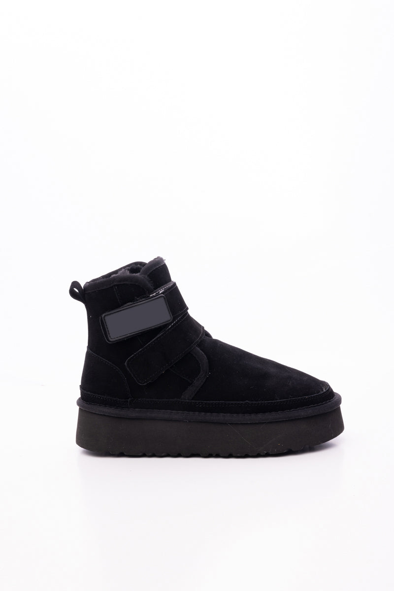UGG Montford Wool-Lined Buckle Up Platform Boots – Black