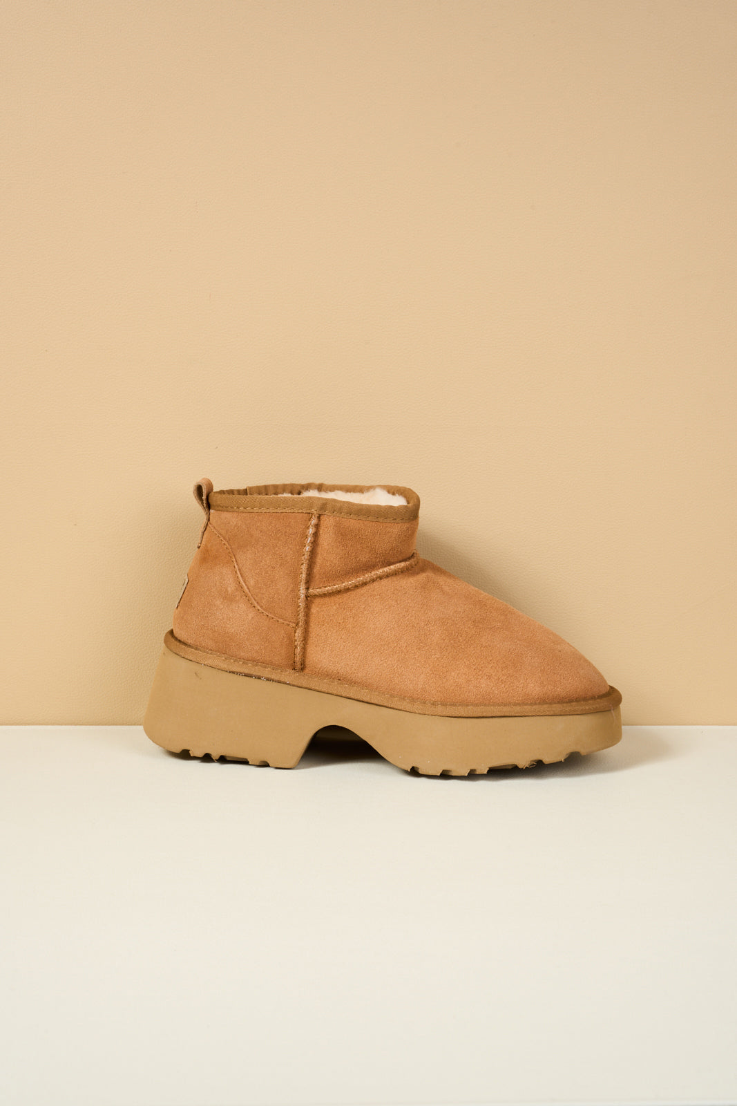UGG Ultimate Platform Ankle Boots - Chestnut