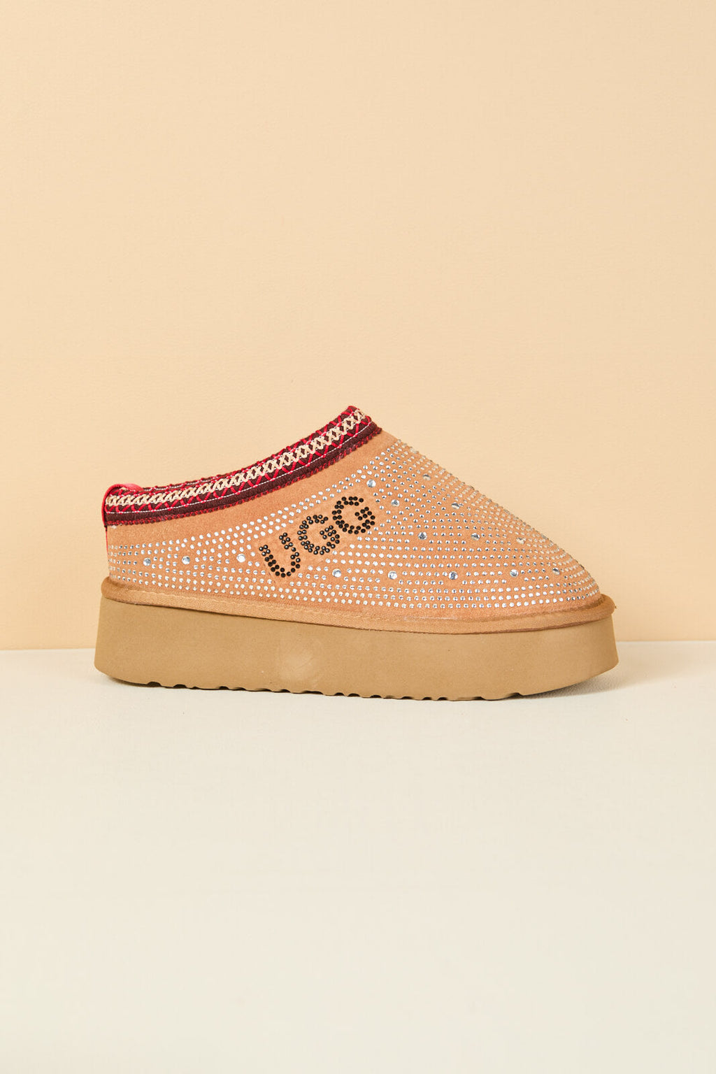 UGG Tassie Swifty Diamond Platform Boot - Chestnut