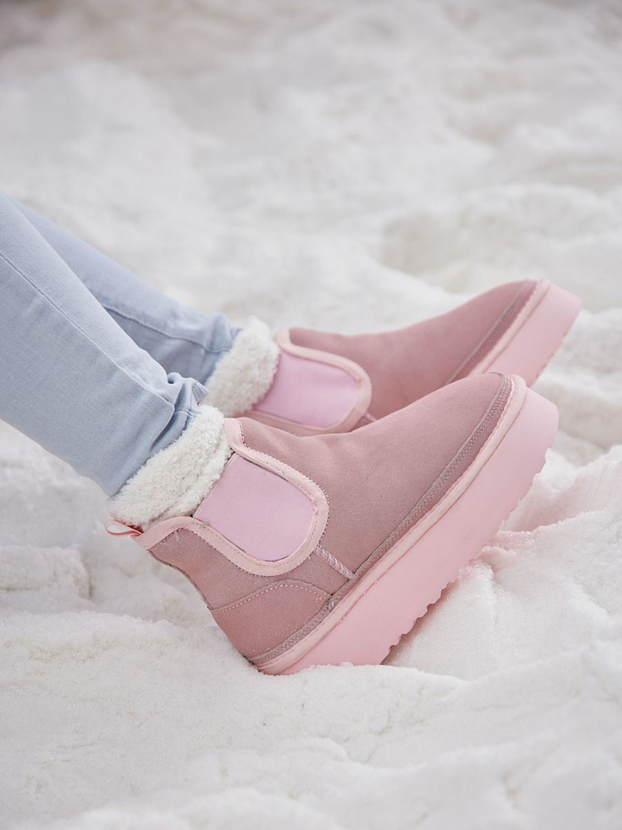 UGG Chelsea On The Land Suede Shearling Boots - Pink