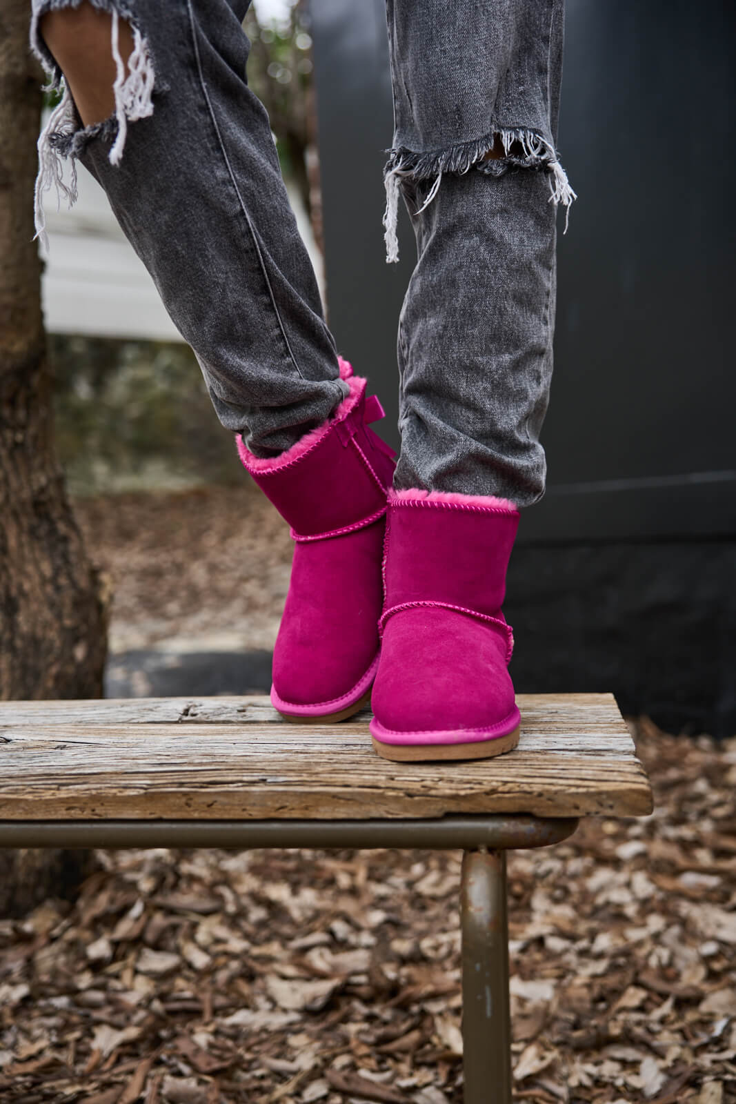 UGG Bailey Bow UGG Mini Boots - Fuchsia