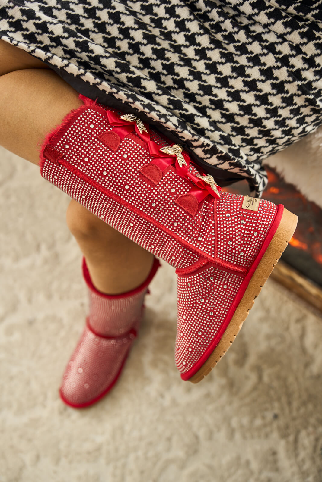 UGG Swifties Diamond Stage Ribbon Bows Suede Boots - Red