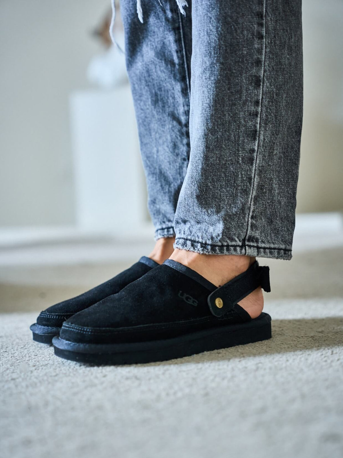 UGG Lyla Suede Slingback Scuff Slipper - Black