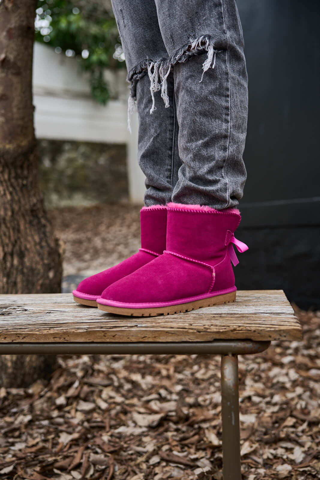 UGG Bailey Bow UGG Mini Boots - Fuchsia