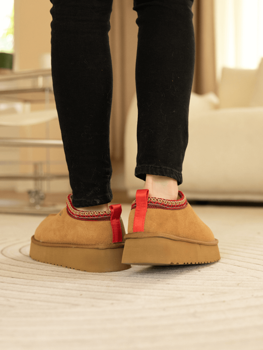 UGG Tazzy Mini Platform Low Ankle Slippers - Chestnut