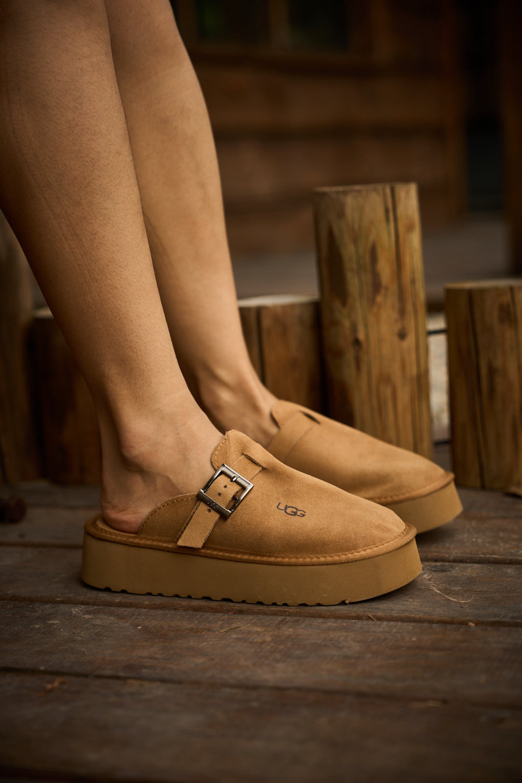 UGG Forever Iconic Platform Clog - Chestnut