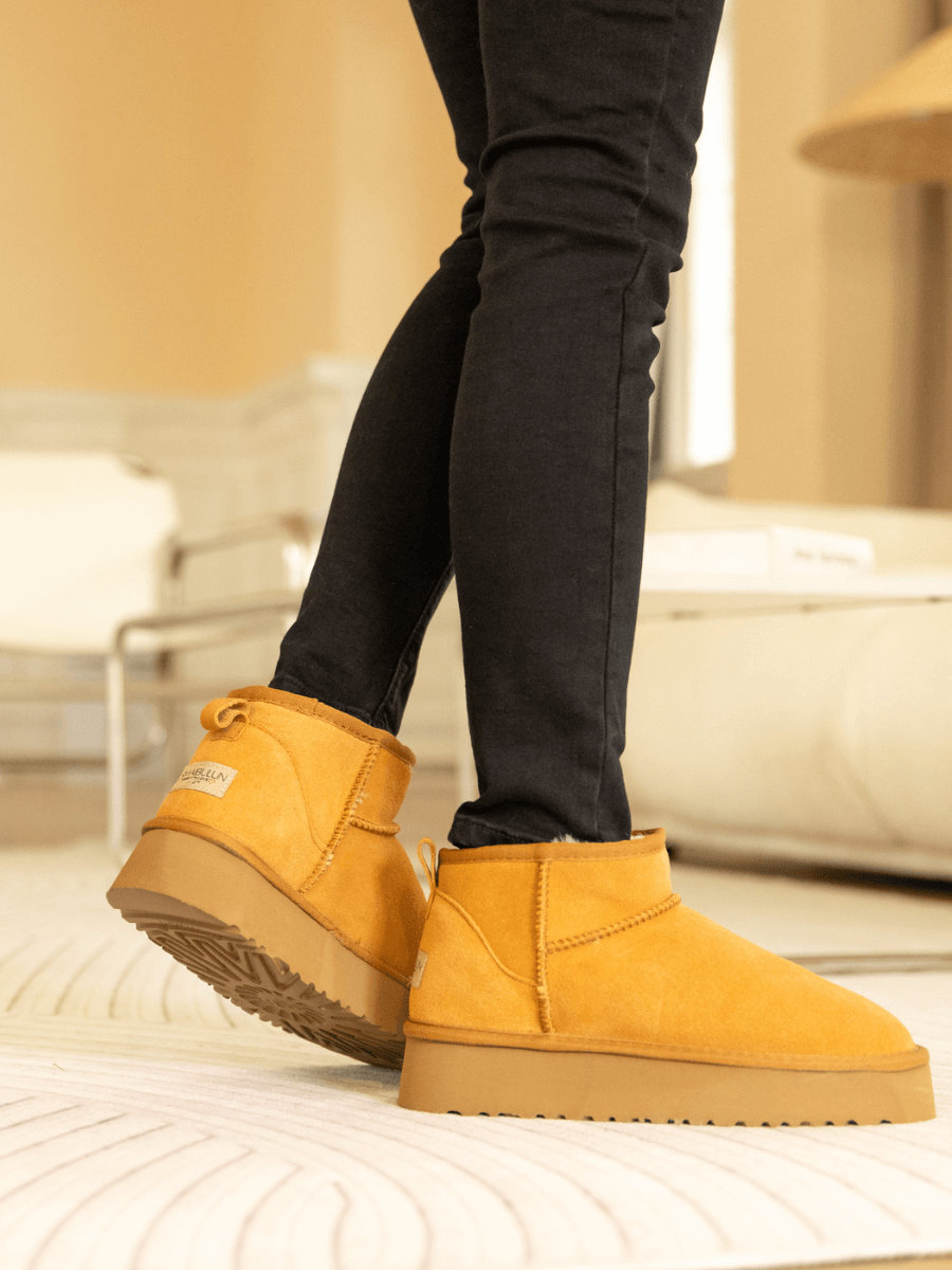 UGG Ultra Mini Platform Low Ankle Boot - Chestnut