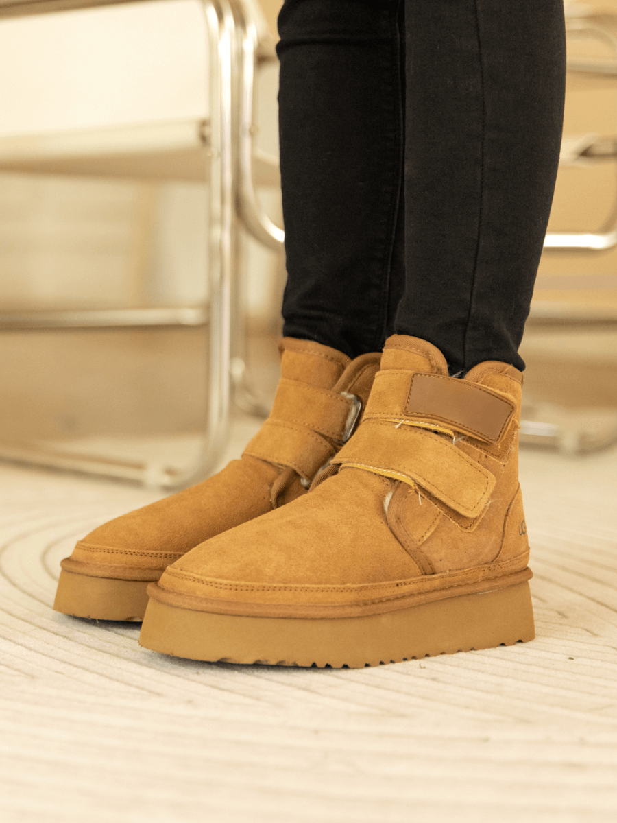 UGG Montford Wool-Lined Buckle Up Platform Boots – Chestnut