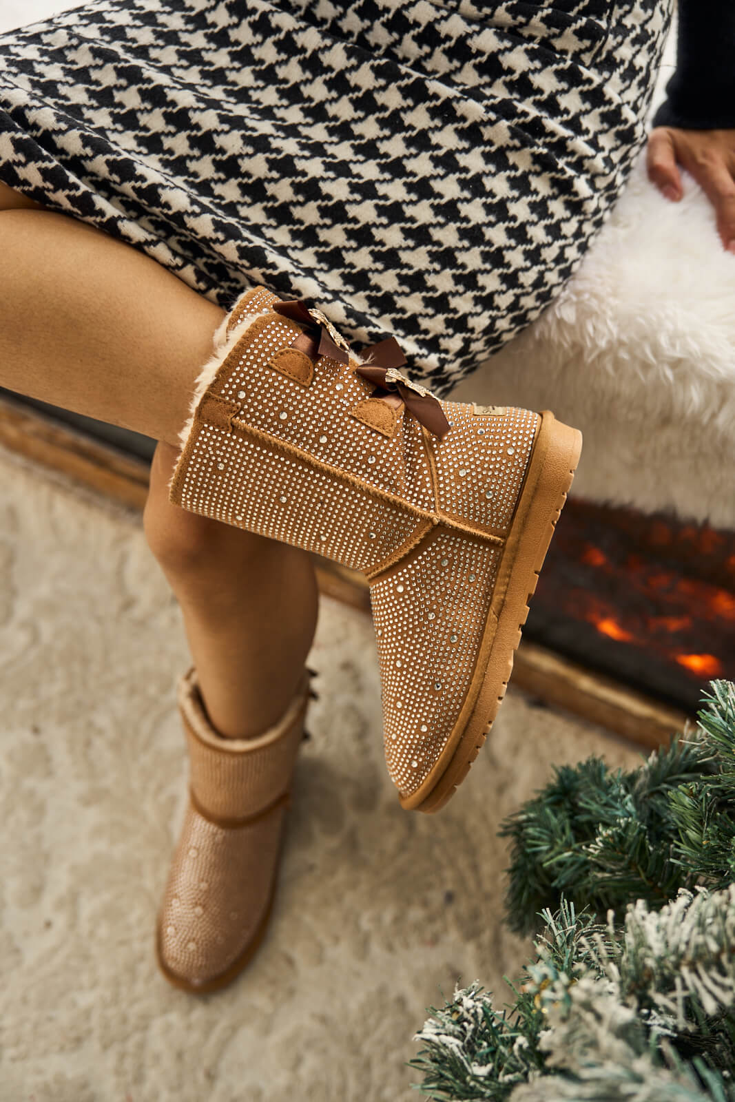 UGG Tay Tay Shine On Stage Diamond Bows Suede Boots - Chestnut