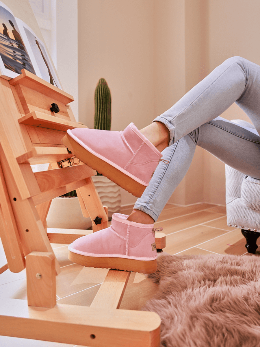 UGG Ultra Mini Platform Low Ankle Boot - Pink