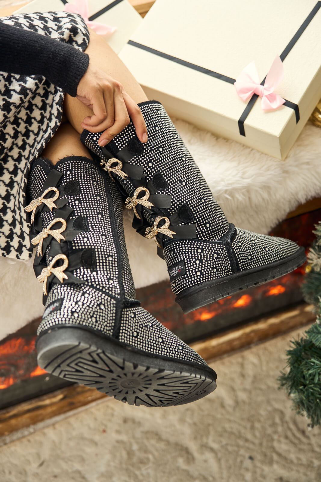UGG Swifties Diamond Stage Ribbon Bows Suede Boots - Black