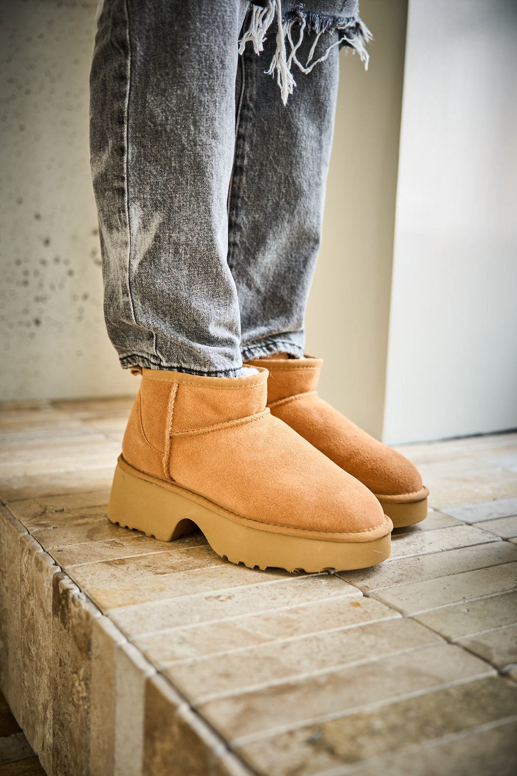 UGG Ultimate Platform Ankle Boots - Chestnut