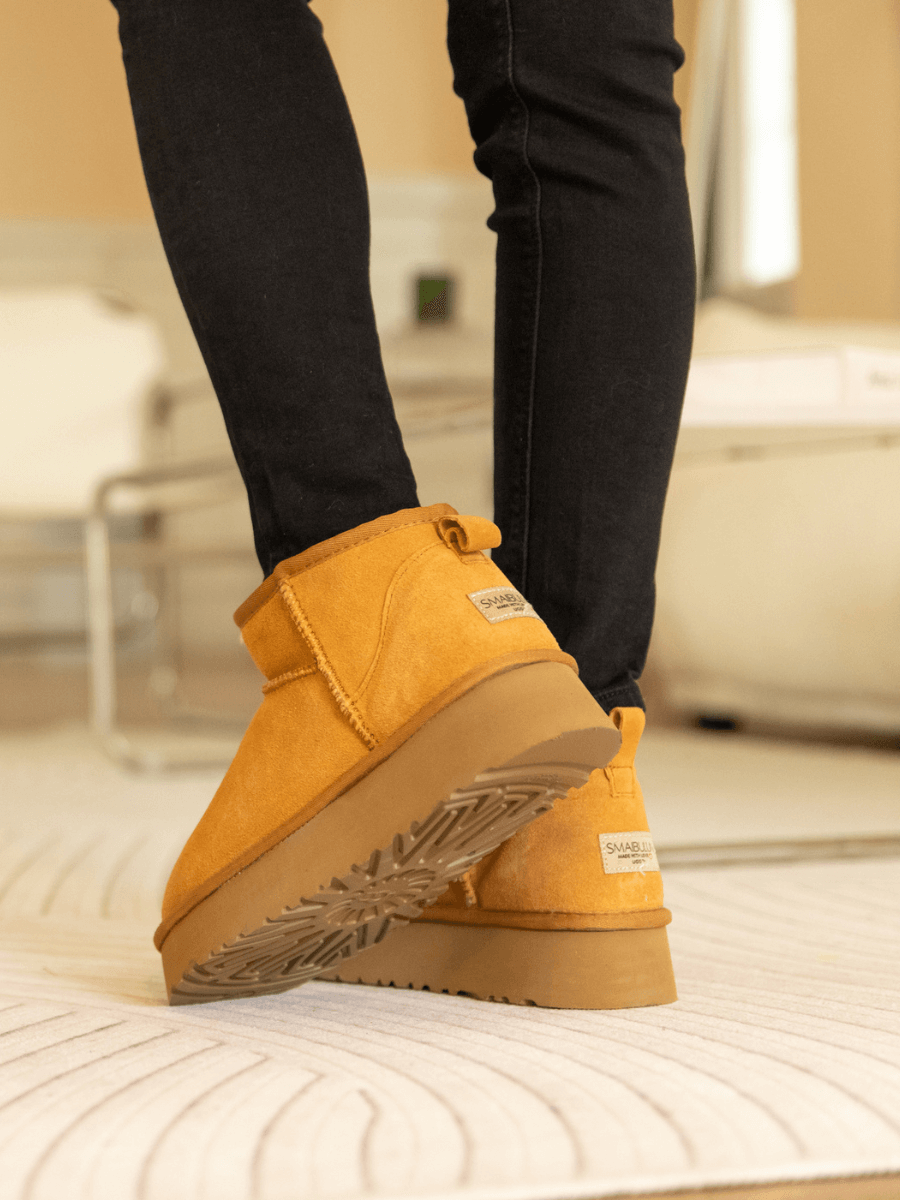 UGG Ultra Mini Platform Low Ankle Boot - Chestnut