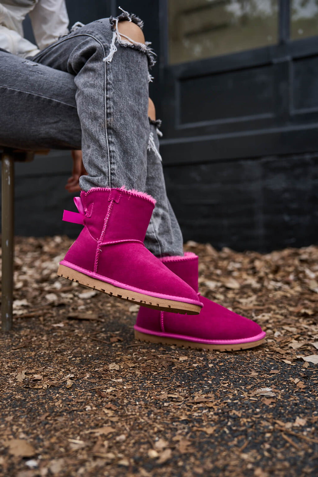 UGG Bailey Bow UGG Mini Boots - Fuchsia