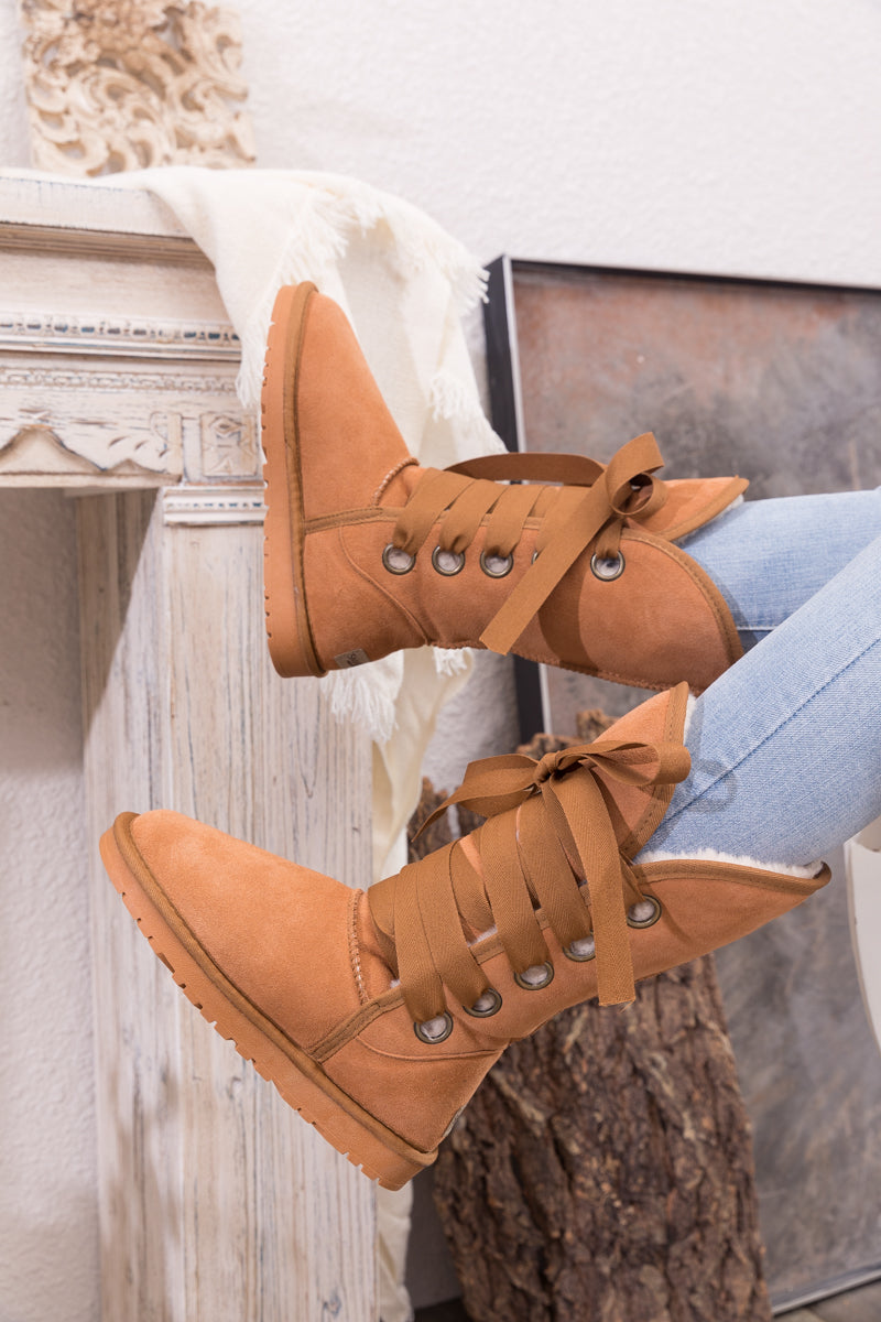 UGG Ribbon Lace-Up Faux Fur-lined Suede Boot - Chestnut