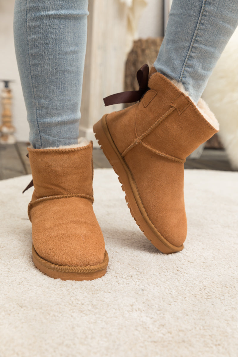UGG Bailey Bow UGG Mini Boots - Chestnut