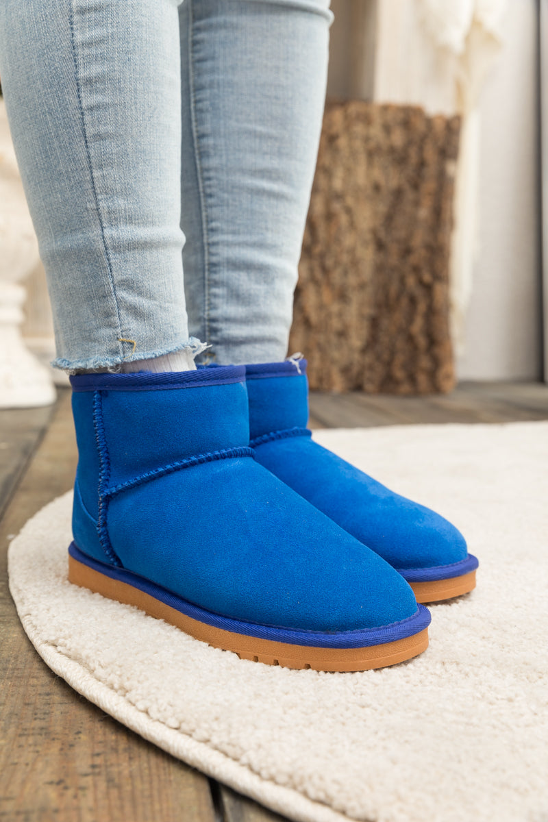 UGG Faux Fur-Lined Classic Short UGG Boots - Blue