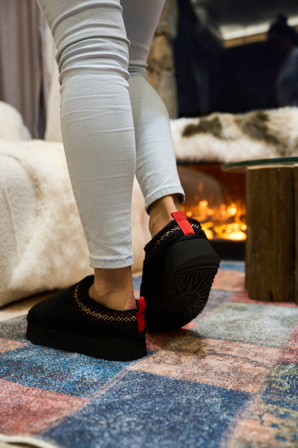UGG Shepherd Tasman Platform Bootie - Black