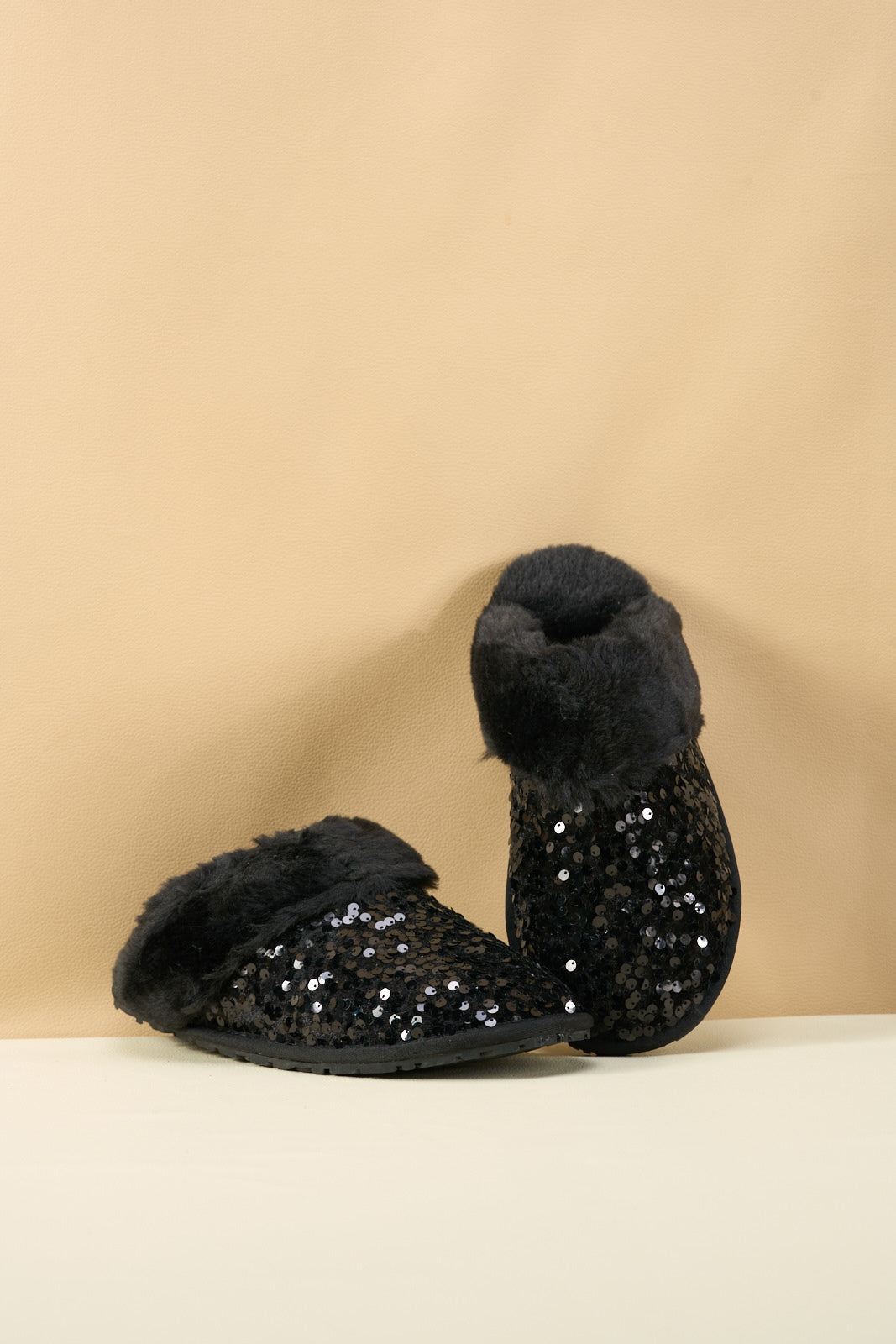 UGG Cozy Day Glam Sequins Slipper - Black