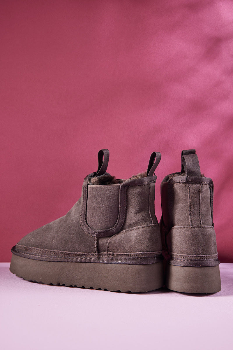 UGG Chelsea On The Land Suede Shearling Boots - Brown
