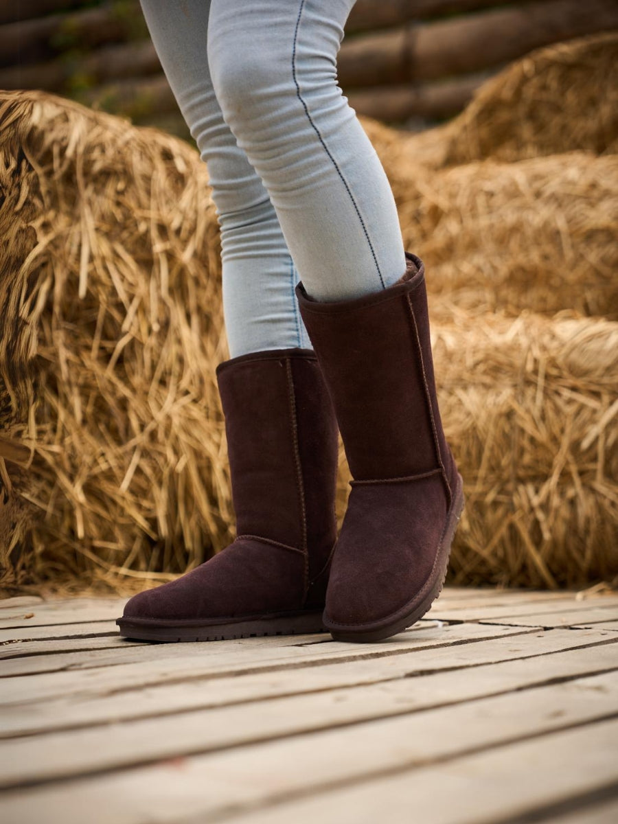 UGG Classic Suede Mid-Length boots - Brown