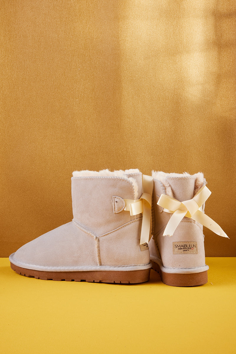 UGG Bailey Bow UGG Mini Boots - Cream