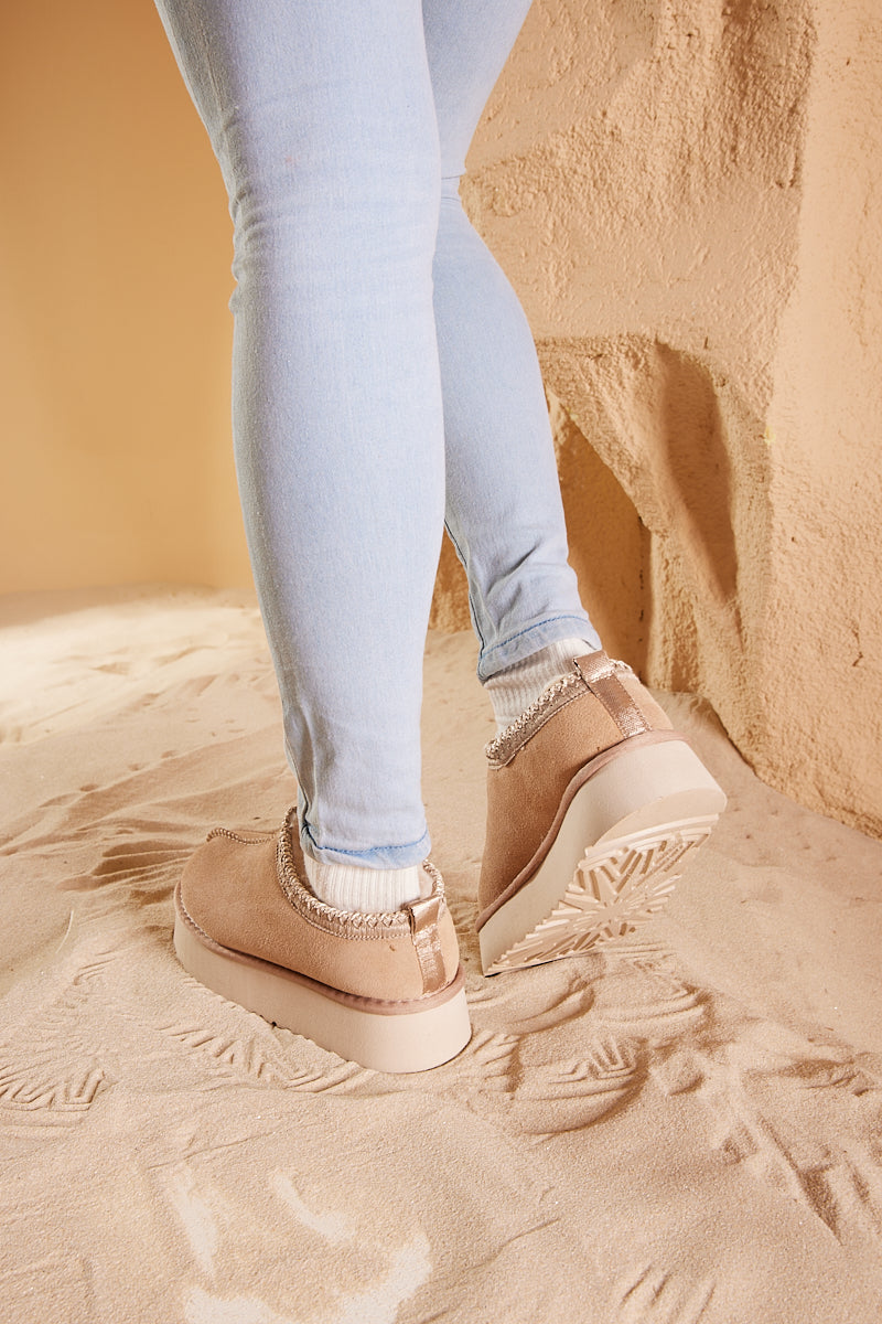 UGG Tassie X Tasman Platform Slipper Boot - Sand