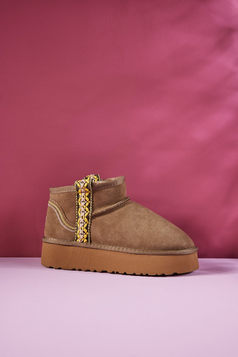 UGG Tazz Platform Low Ankle Boot - Olive