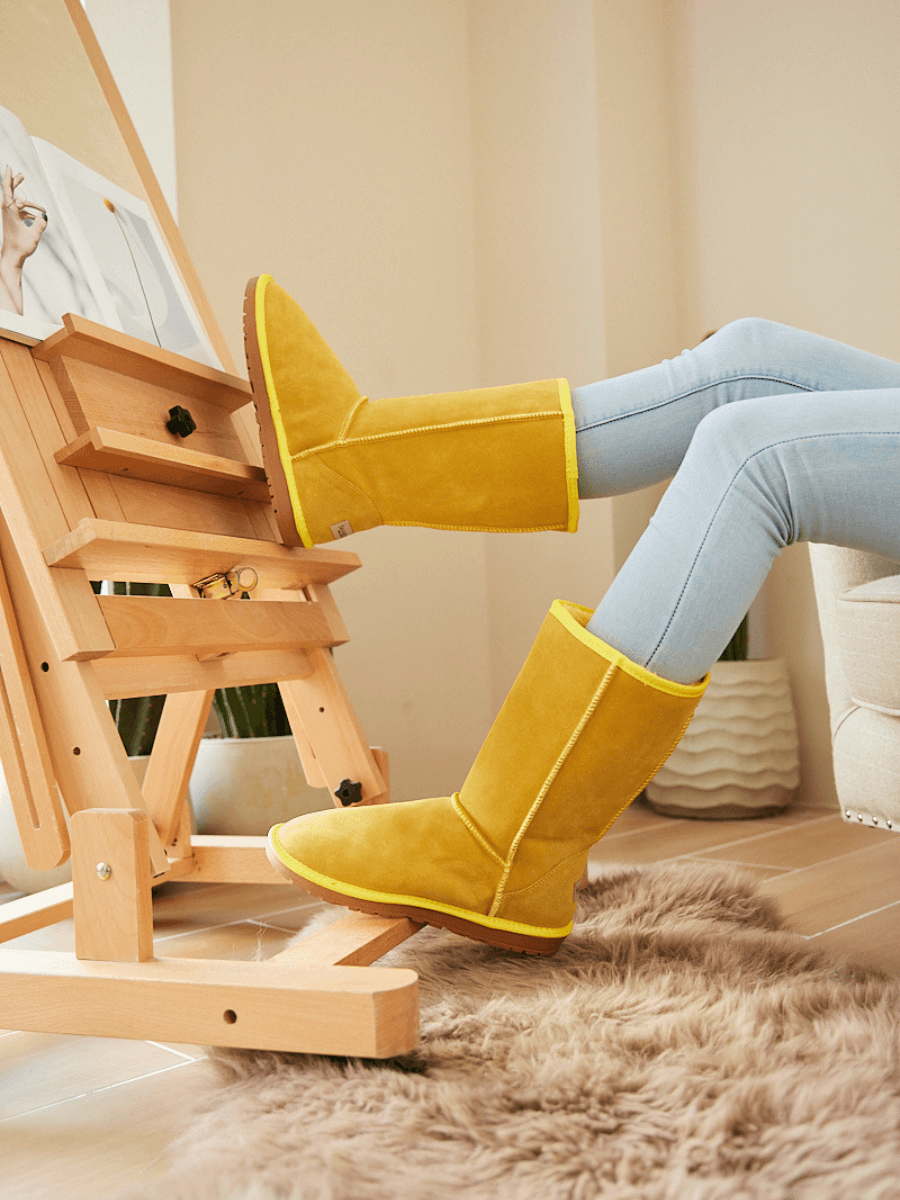 UGG Classic Suede Mid-Length boots - Yellow
